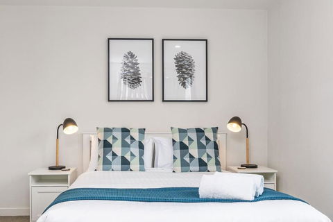 On Forbes Apt 4 Mins To Canberra Centre - Tourism Hervey Bay 2