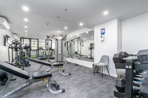 Park Avenue Apt In The Heart Of The City - Hervey Bay Accommodation 1