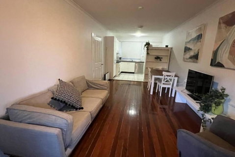 Paddington Pad With Back Deck And Free Car Space Close To Suncorp - Hervey Bay Accommodation 1