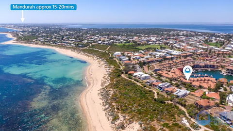 Palazzo At Avalon Beach - Tourism Hervey Bay 0