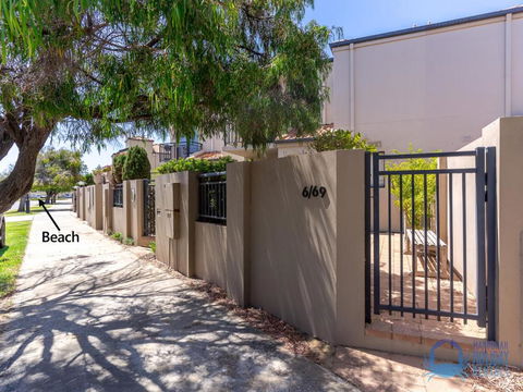 Palazzo At Avalon Beach - Tourism Hervey Bay 2