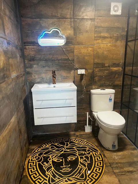 Palm Hamilton Backpacker - Tourism Hervey Bay 2