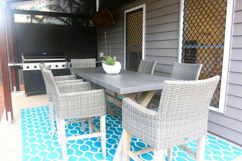 Pantai Indah Villa - Hervey Bay Accommodation 1