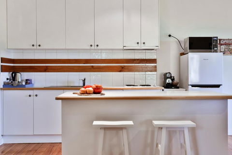 Parker Lodge Maldon - Hervey Bay Accommodation 3