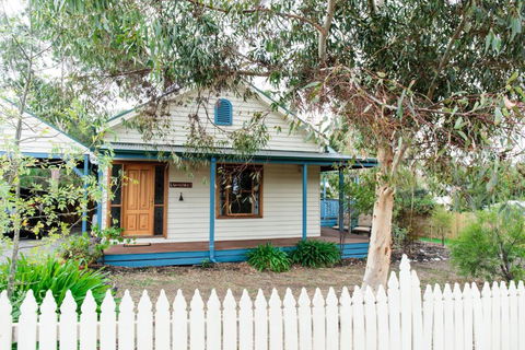 Parker Lodge Maldon - Hervey Bay Accommodation 1