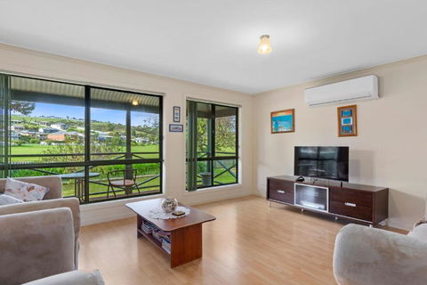Pascalinga 38 Carrickalinga Road - Tourism Hervey Bay 1