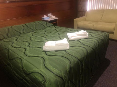 Pavlos Motel - Hervey Bay Accommodation 1