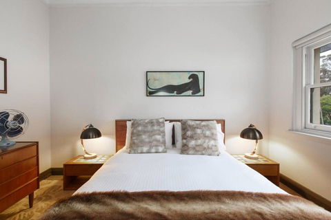 Parkside Hideaway - Beautiful Art Deco Near Zoo - Tourism Hervey Bay 3