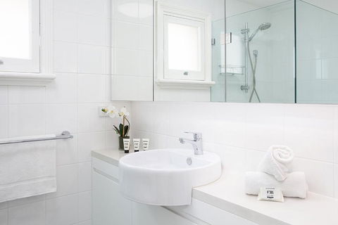 Perfect Located Cosy Studio In Sydney - Tourism Hervey Bay 3