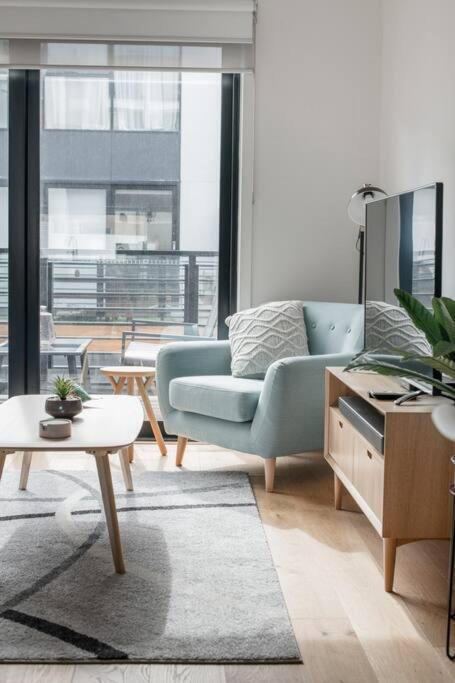 Perfect Port Melbourne Townhouse - Tourism Hervey Bay 2