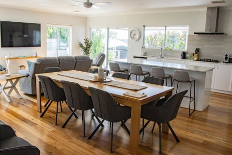 Peppermint Rise - Hervey Bay Accommodation 0