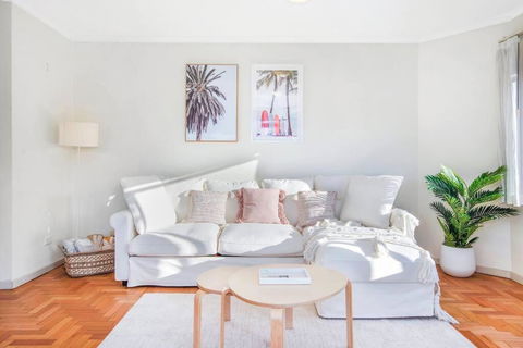 Perfect Manly Retreat, In The Heart Of Manly, Family & Couple Friendly Apartment With CAR SPOT - Tourism Hervey Bay 1