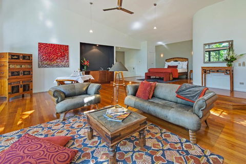 Pethers Rainforest Retreat - Tourism Hervey Bay 1