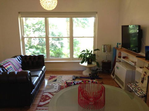 Picture Perfect Toorak, Entire Apartment - Tourism Hervey Bay 0