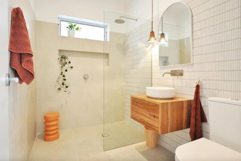 Pine At Arlos Glenelg South - Hervey Bay Accommodation 2