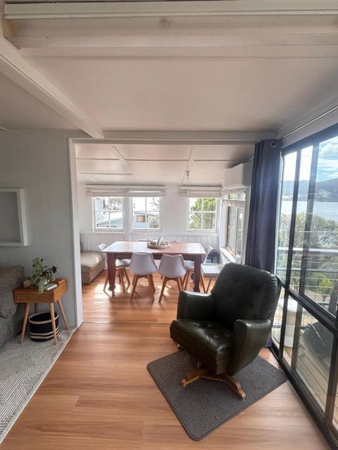 Pine Cottage - Hervey Bay Accommodation 0
