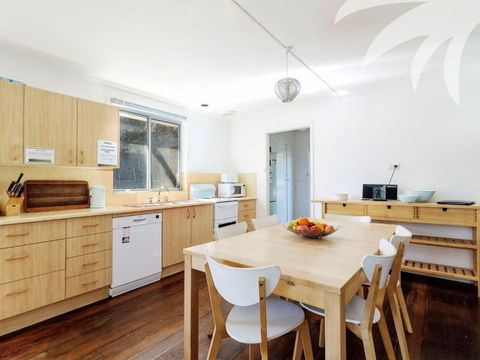 Pippis A Classic Beach House - Hervey Bay Accommodation 2