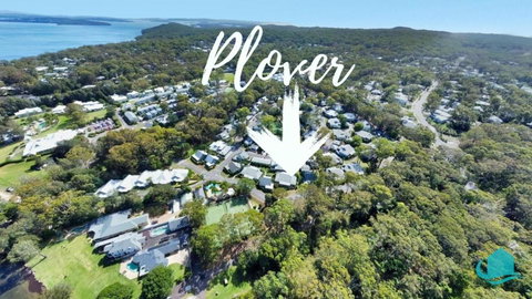 Plover Executive Deluxe Villa 25 - Hervey Bay Accommodation 2