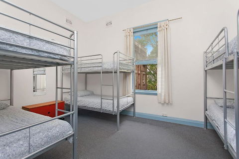 PodBed Sydney - Hervey Bay Accommodation 3