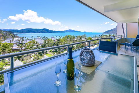 Poinciana Lodges - Ocean Views - Tourism Hervey Bay 1
