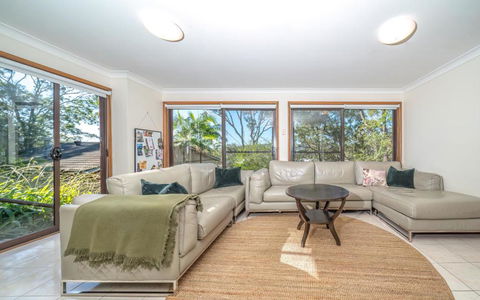 Point Clare - Relax And Unwind - Greenery & Birdsongs - Hervey Bay Accommodation 1
