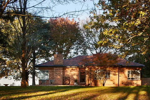 Polperro Farmhouse - Hervey Bay Accommodation 0