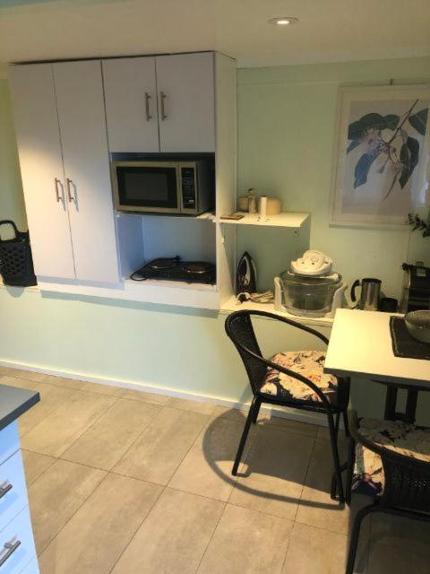 Possum Stay - Hervey Bay Accommodation 3