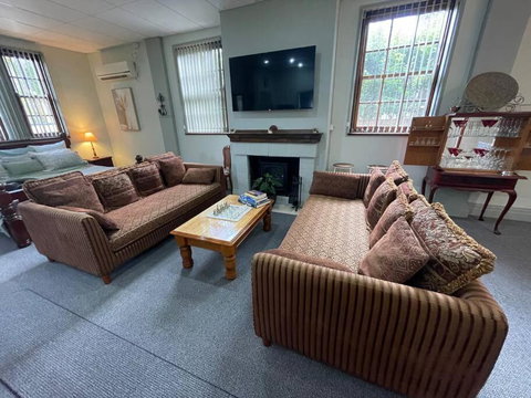 Post Office Boutique Accommodation - Hervey Bay Accommodation 1