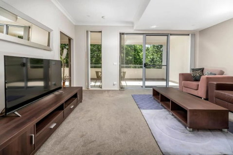 Quiet Apartment In Braddon ACT - Hervey Bay Accommodation 3