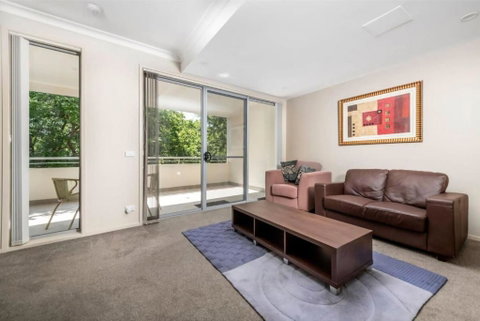 Quiet Apartment In Braddon ACT - Hervey Bay Accommodation 2