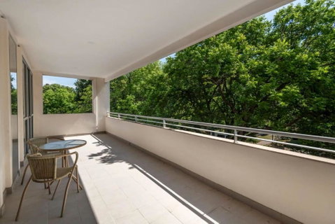 Quiet Apartment In Braddon ACT - Hervey Bay Accommodation 0