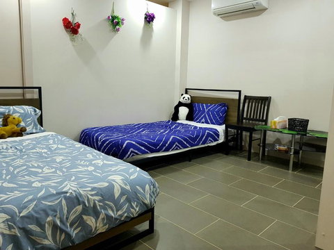 Quiet 2 Bedroom Farm House - Hervey Bay Accommodation 3