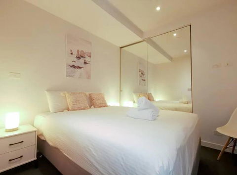 PR126-1 BR Comfy Stay Next To Station With FREE Parking - Hervey Bay Accommodation 0