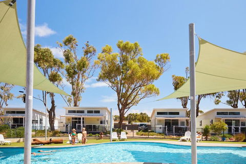 RAC Cervantes Holiday Park - Hervey Bay Accommodation 0