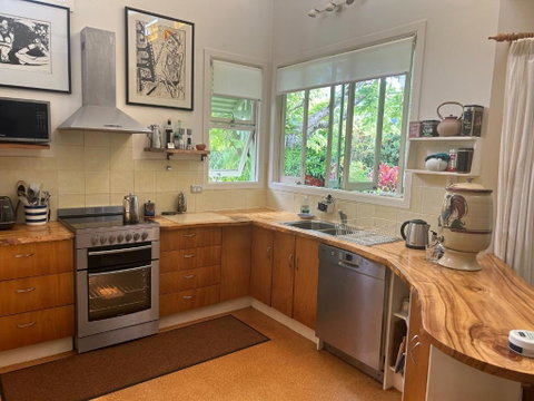 Pottsville Beach House - Hervey Bay Accommodation 1