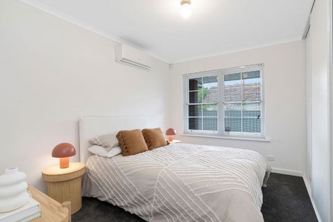 Prime Location 2 Bed Renovated In Royston Park - Hervey Bay Accommodation 3