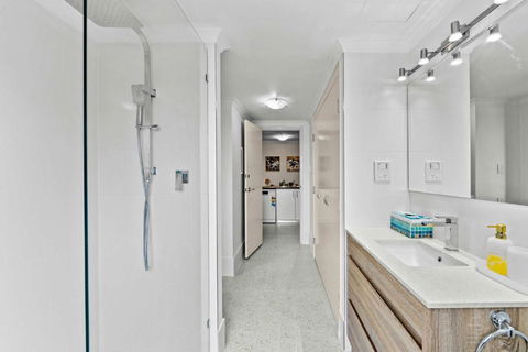 Prime Perth Apartment - Hervey Bay Accommodation 2