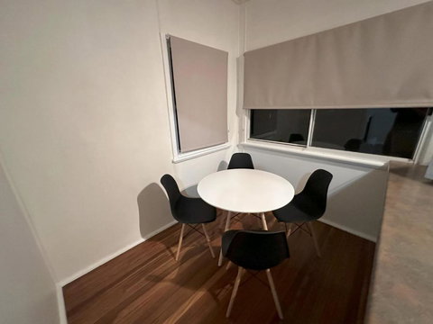 Private 1 Bedroom Apartment With Fenced Yard - Hervey Bay Accommodation 1