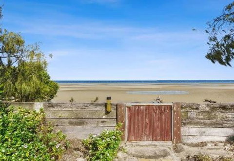 Private Beach House For Your Perfect Family Holiday - Hervey Bay Accommodation 1