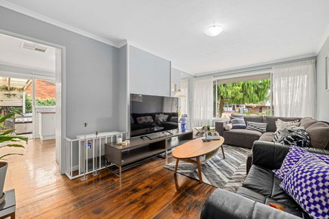 Private Pool Retreat In Watson - Tourism Hervey Bay 3