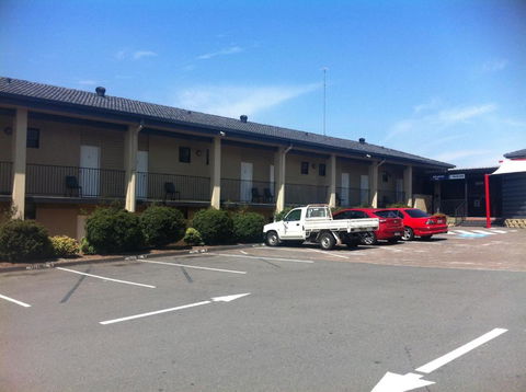 Prospect Hotel Motel - Hervey Bay Accommodation 1