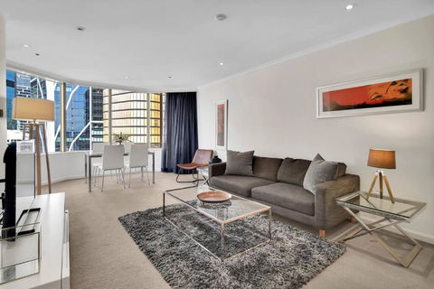 Quality Apartment In The Rocks GLO1203 - Hervey Bay Accommodation 1