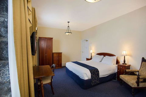 Quality Hotel Bentinck - Hervey Bay Accommodation 3