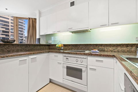 Quay West 2302 Self-Catering - Hervey Bay Accommodation 1