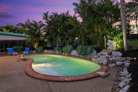 Queenslander On Madsen - Hervey Bay Accommodation 1