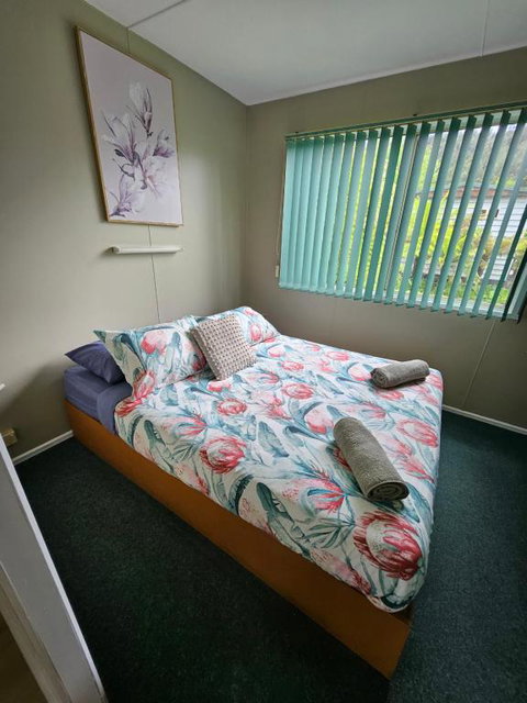 Queenstown Copper Country Cabins - Hervey Bay Accommodation 1