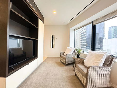 QV Central Oasis Contemporary City Getaway - Hervey Bay Accommodation 3