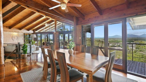 Rainforest Treehouse Sanctuary - With Ocean Views - Tourism Hervey Bay 2