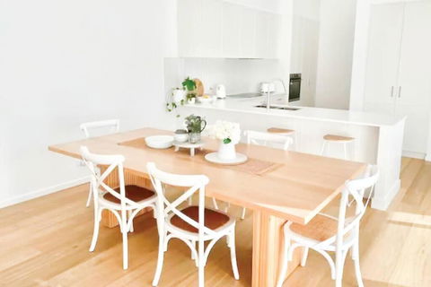 Red Brick Central Retreat - Hervey Bay Accommodation 2
