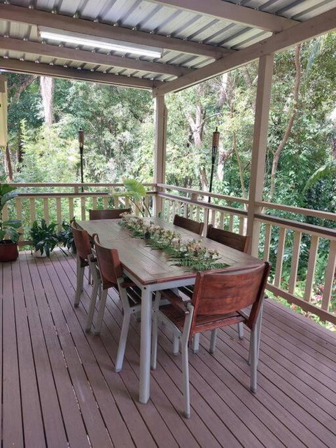 Rainforest Retreat-Fireplace-BBQ-3 Acres- - Hervey Bay Accommodation 3